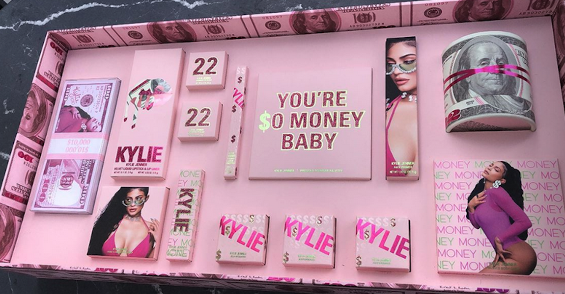 Kylie jenner makeup kit birthday edition
