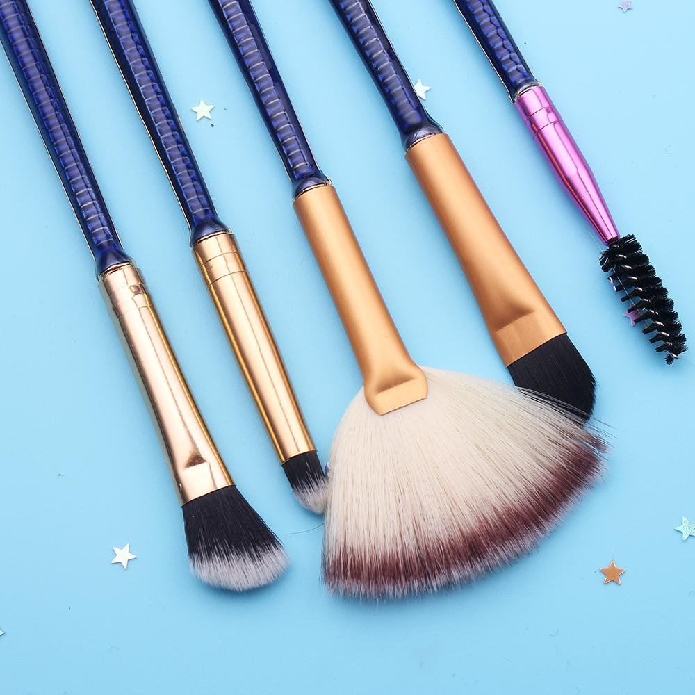 Wonder Woman Makeup Brushes